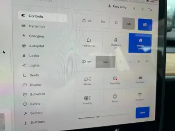 Tesla Model Y AWD Long Range
