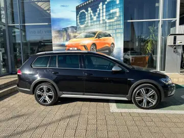 Volkswagen Golf Alltrack 2.0 TDI 4Motion BlueMotion