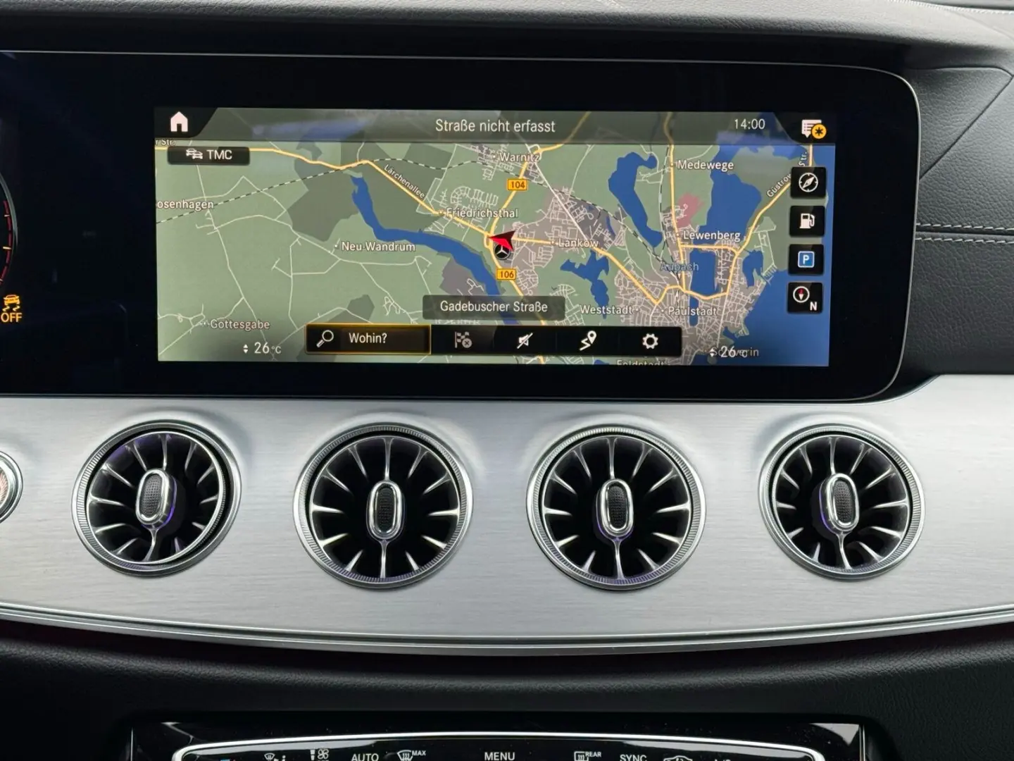 E 300 Coupé AMG Line Exterieur Navi Pano Dach AM