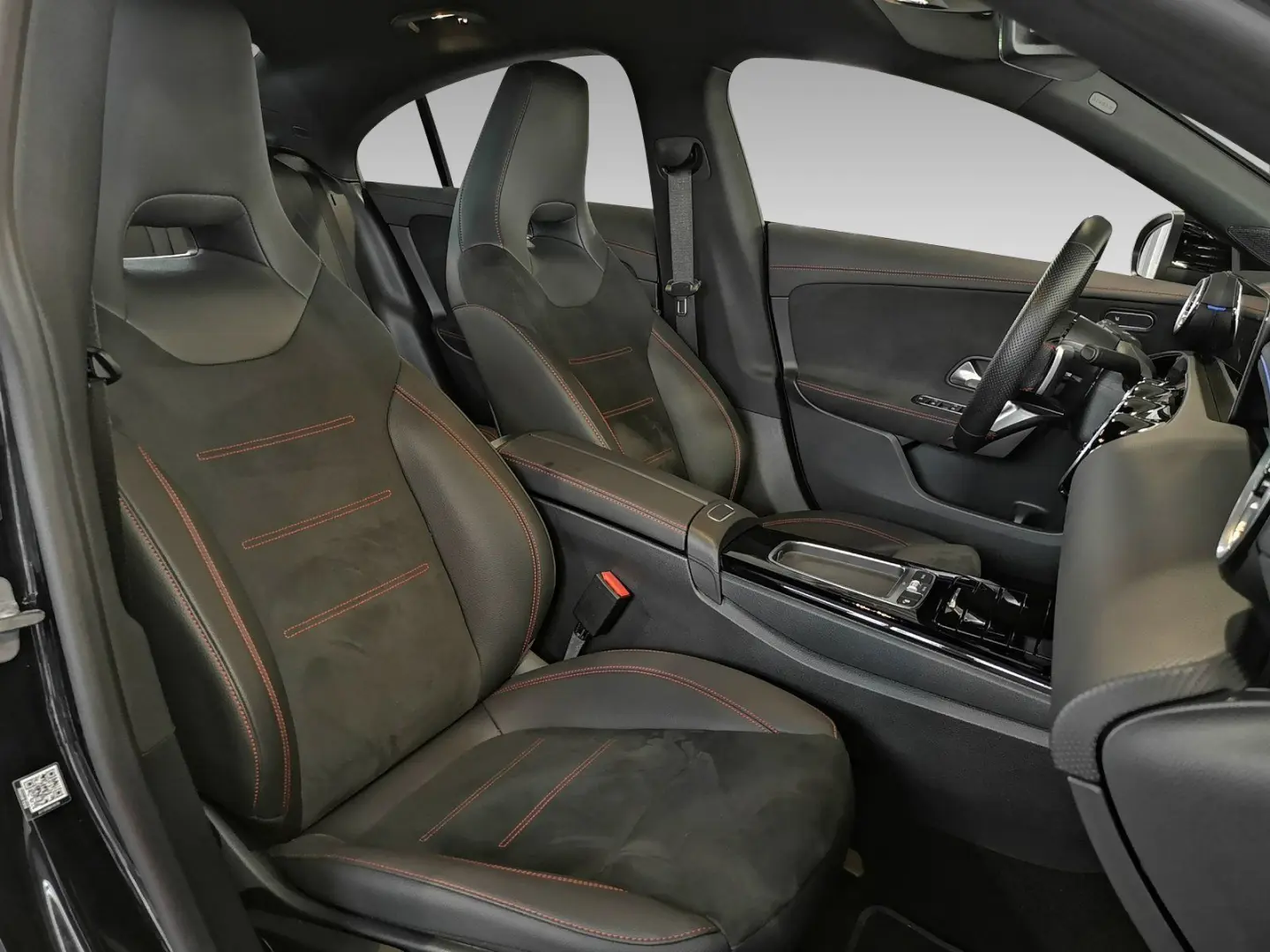 CLA 180 Coupé AMG ADVANCED PLUS+AMBIENTE+KAMERA+
