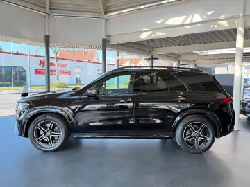 GLE 400d 4Matic AMG/Pano/Burmester/Night-P/AHK