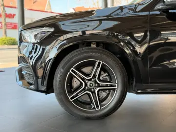 GLE 400d 4Matic AMG/Pano/Burmester/Night-P/AHK