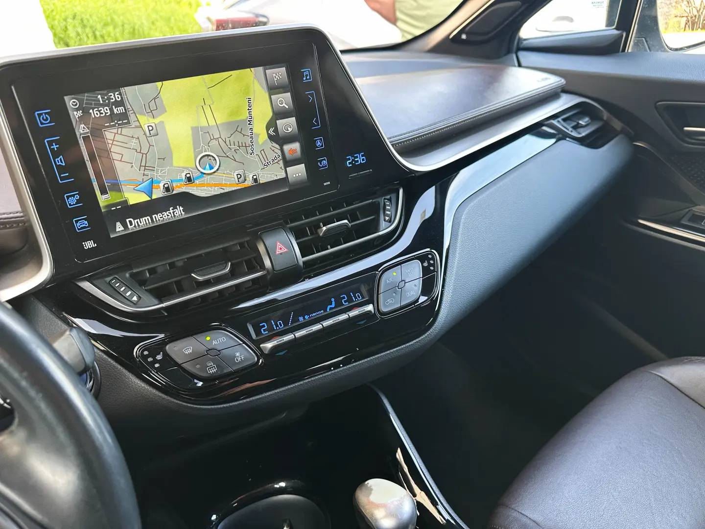 Toyota C-HR 1.8 HSD 4x2 CVT C-lassy LED