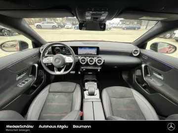 CLA 180 AMG Night AHK Pano Ambiente Kamera LED