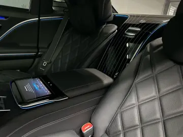 S 680 4MATIC MAYBACH *PANO*TV*MANUFAKTUR*TISCHE*