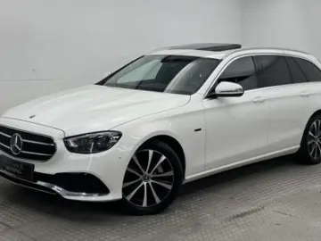 E 300 de T AVANTGARDE ESD MBEAM MBUX BURMESTER