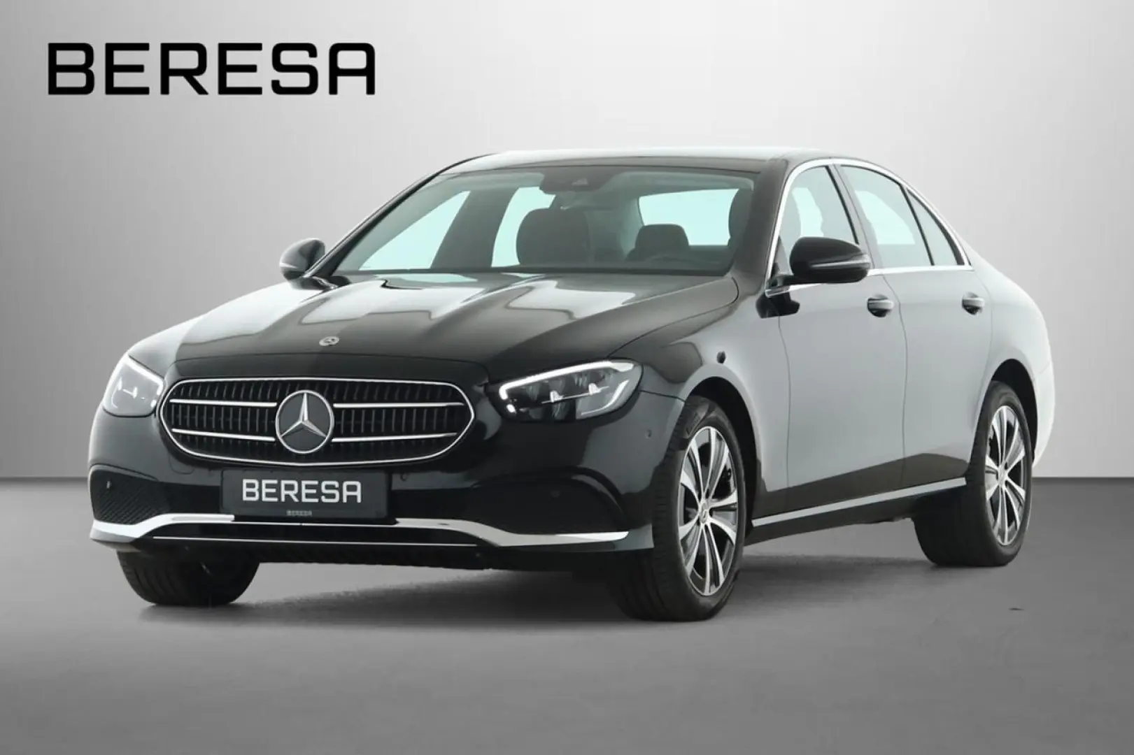 E 300 de Avantgarde Ext. Widescreen LED Kamera