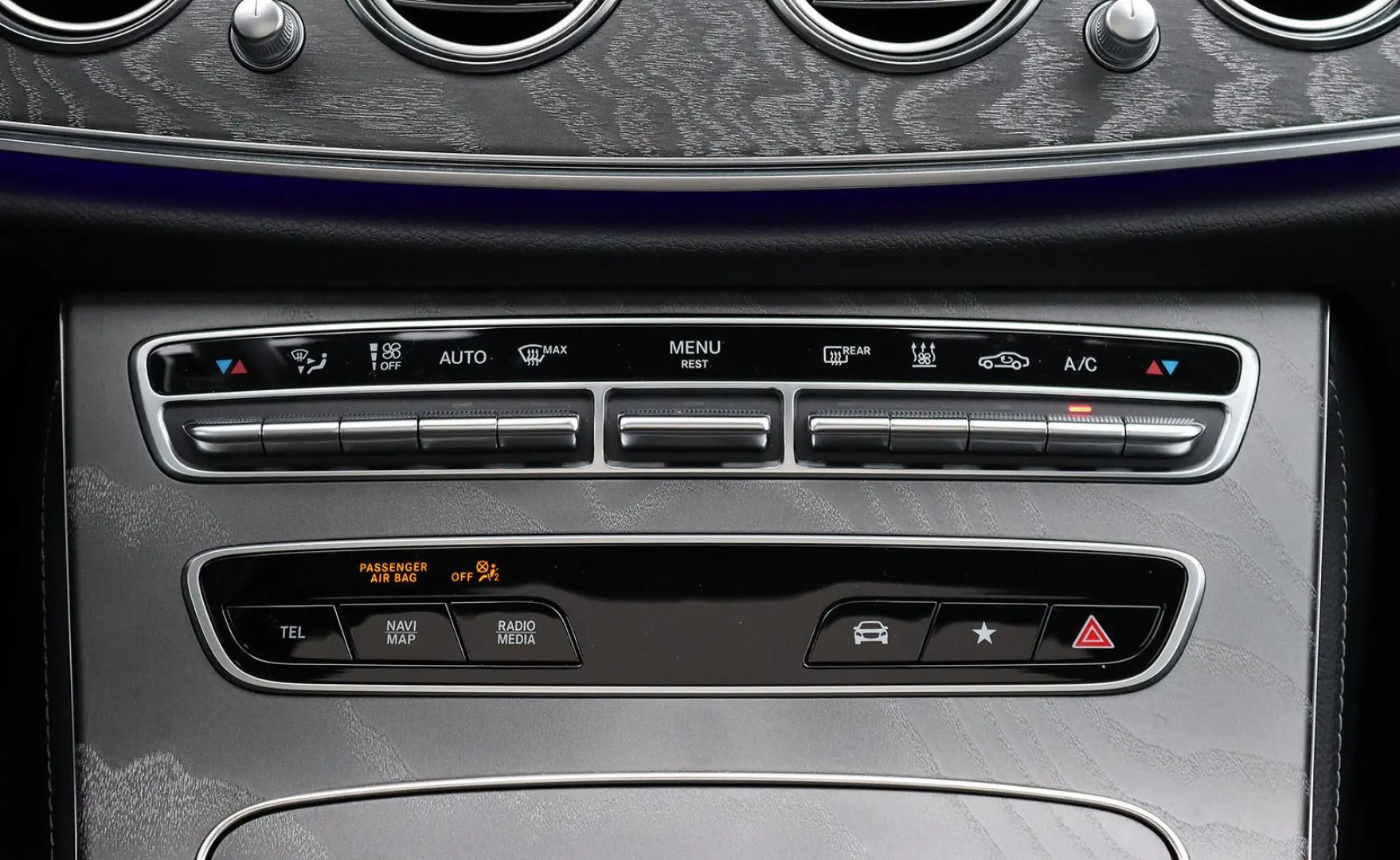 E 300 de AMG DISTRONIC+PANO+KAM360+WIDESCREEN