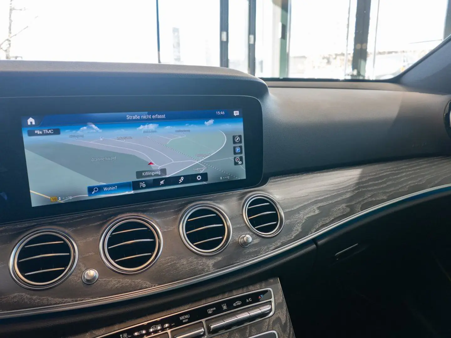 E 300 e Avantgarde,MBUX,Panorama,Distr+,Kamera