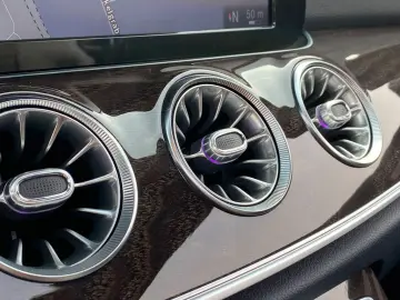 E 350 Coupé |AMG|NAVI|ILS|PANO|BURM|MBeam|KAM|LM
