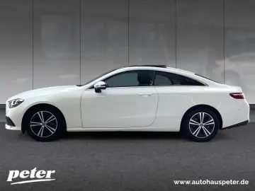 E 220 d Coupé Avantgarde/LED/Panorama-SD/Kamera/