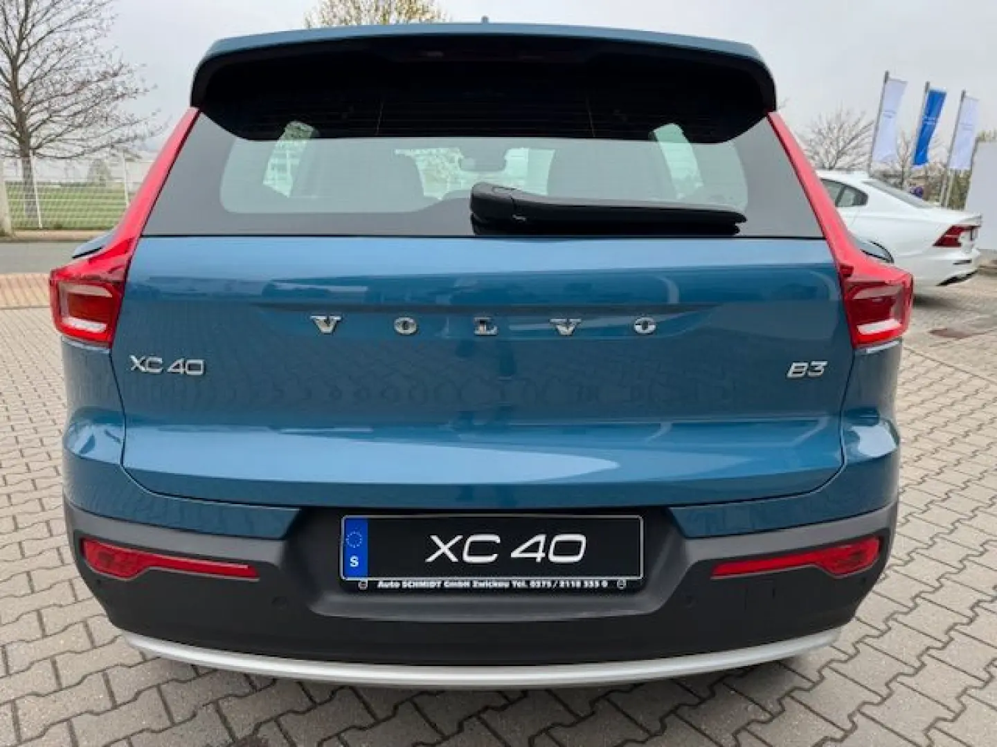 XC40 B3 B DKG Core