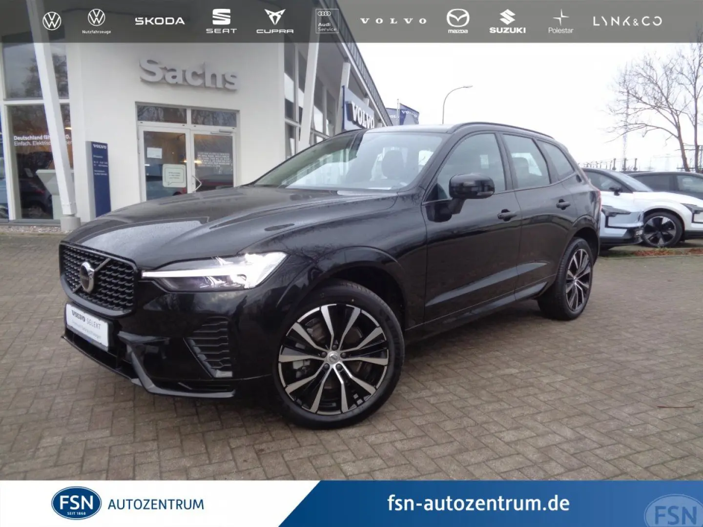 XC60 B4 Plus Dark Standheizung Panoramdach