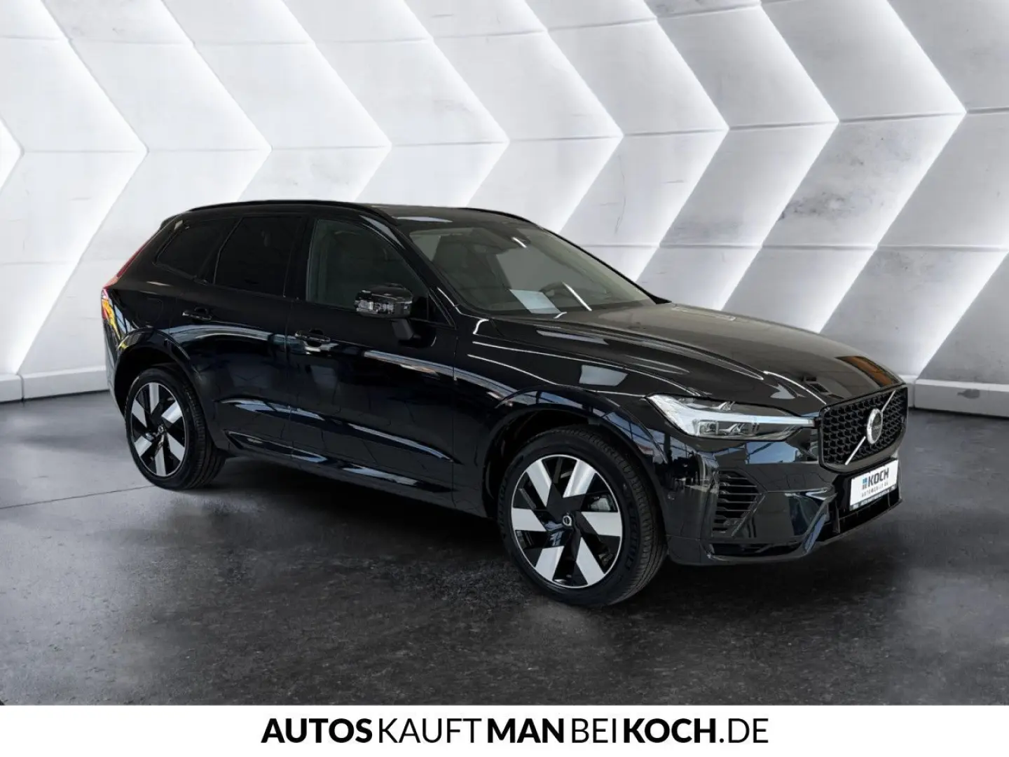 XC60 T8 Plug-In AWD Ultimate BLIS