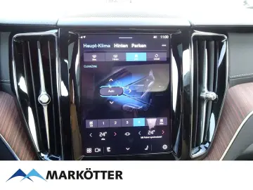 XC60 B4 AWD Ultimate Dark AHK/LHZ/STHZ/B&W/PANO