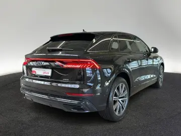 Q8 Sline 55 TFSIe quattro HuD Kamera Dh MAtrix A