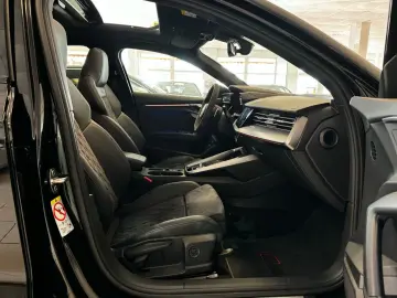 RS3 Lim quattro Pano/Kamera/Matrix/ACC/Keramik