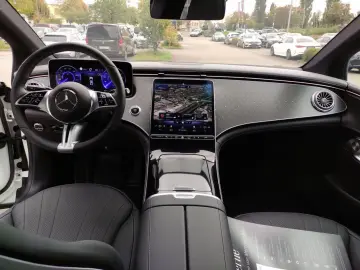 EQE 350+ AMG-LINE /// Fahrzeugstandort: Müllheim