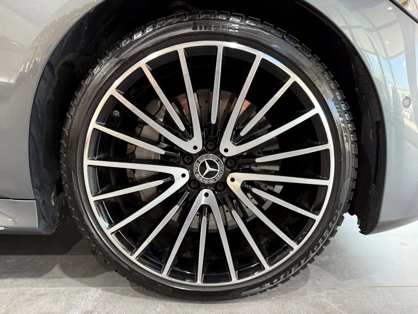 S 580 e L*AMG*chauffeur paket*3D*Digital Light*