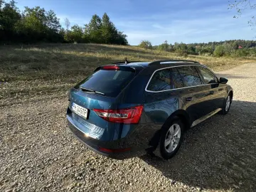 Skoda Superb Combi 2.0 TDI