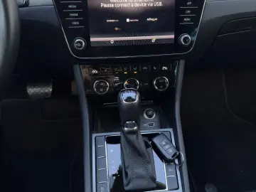 Skoda Superb Combi 2.0 TDI