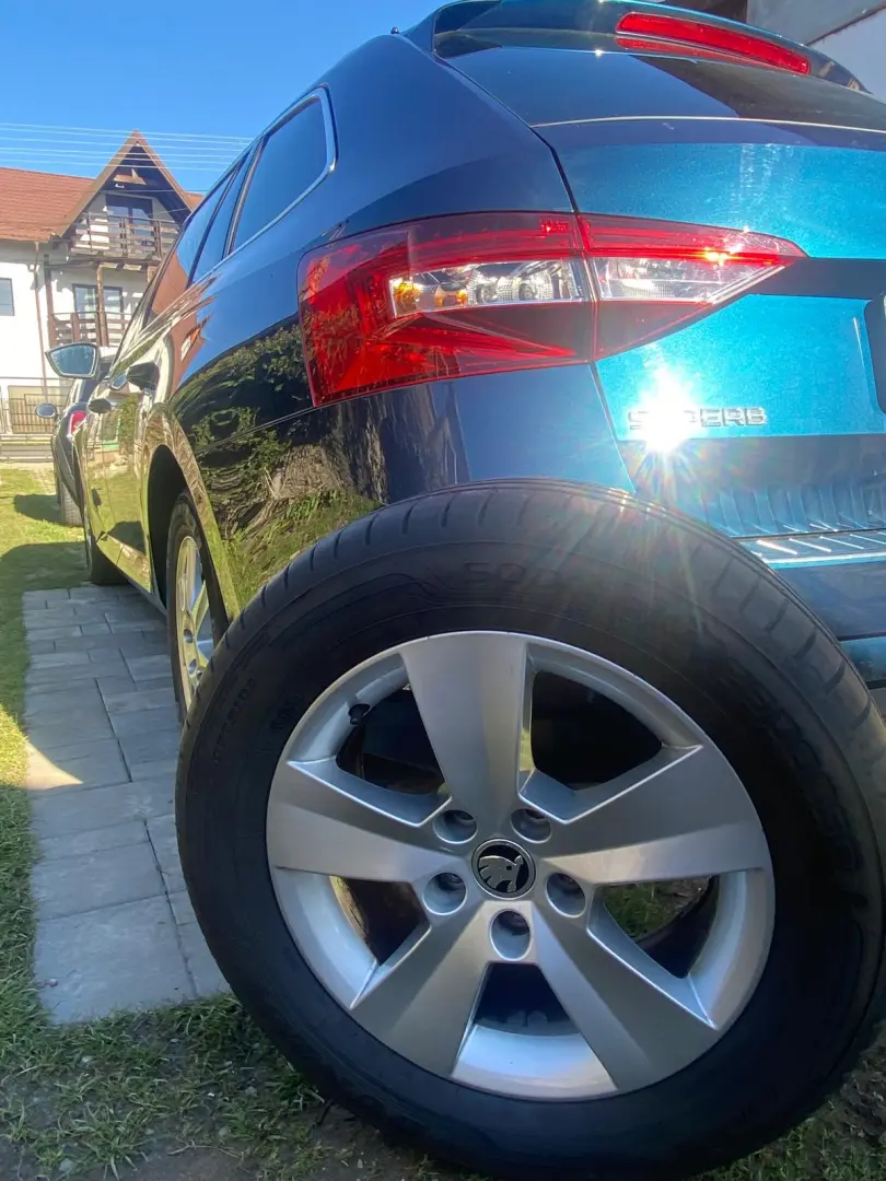 Skoda Superb Combi 2.0 TDI