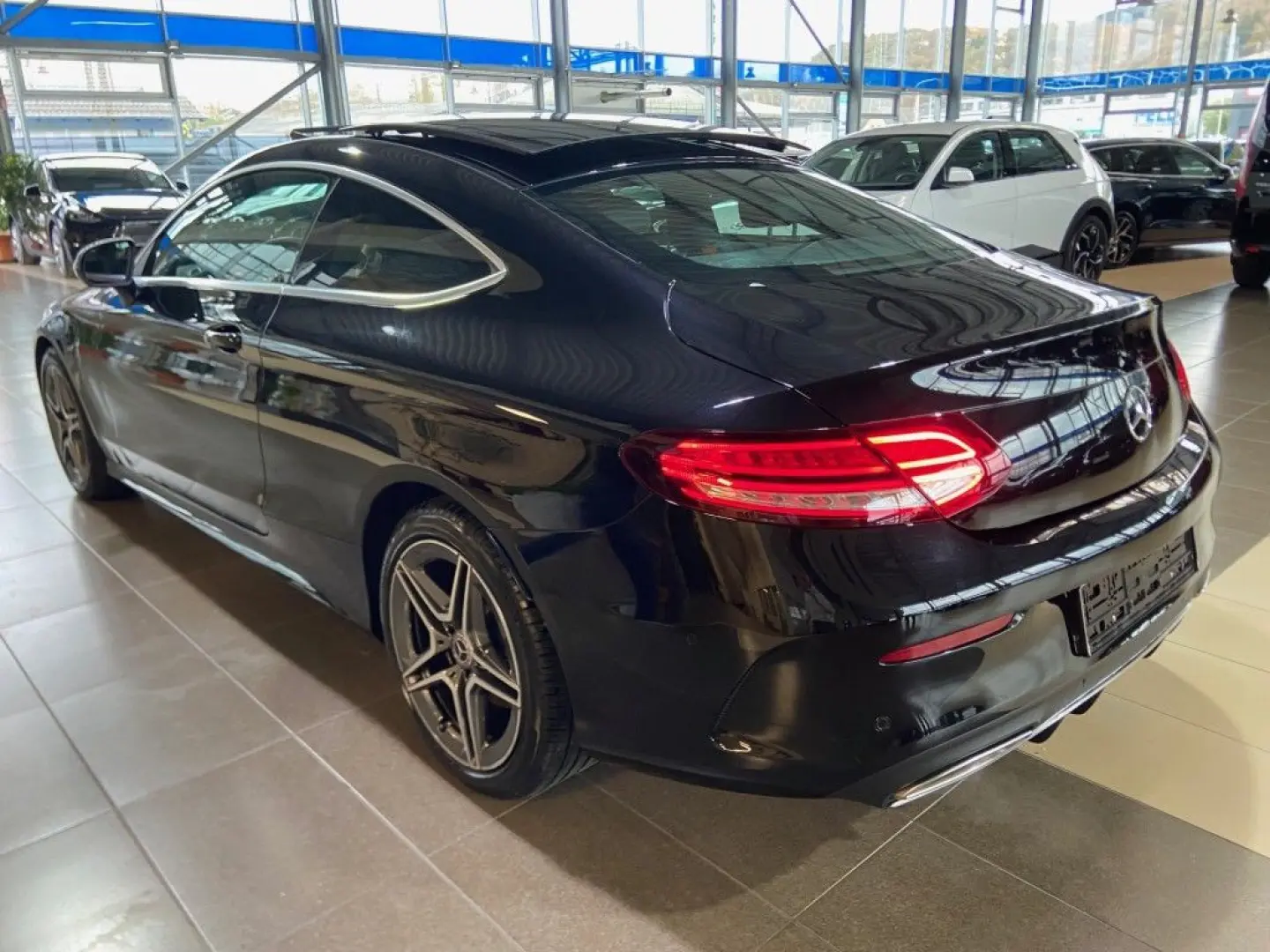 C 300 4Matic AMG-Line Sport Pano. Leder LED Navi