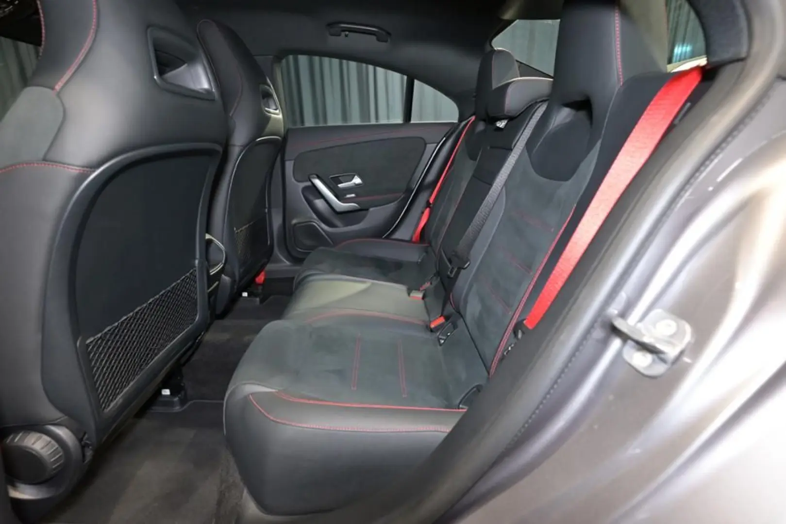 CLA 35 AMG 4M Coupé AMG/MBUX/LED/PTS/NAVI/SHZ