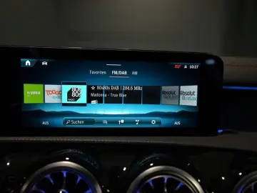CLA 35 AMG 4M Coupé AMG/MBUX/LED/PTS/NAVI/SHZ
