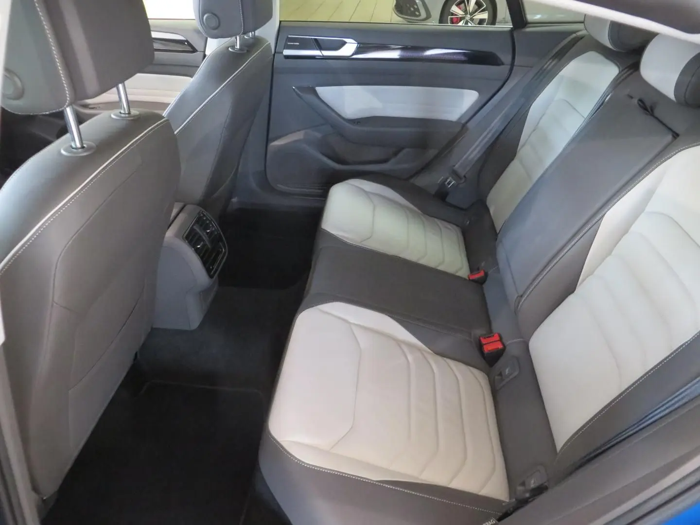 Arteon Elegance 2.0 TSI OPF 7-DSG 4-Motion