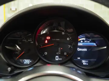 718 Boxster 2.0 Turbo PDK| Camera| FULL BLACK| N