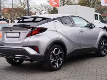 C-HR 2.0 Hybrid Team D LED Navi ACC Totwinkel