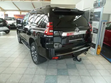Land Cruiser Executive *AHK/Schiebedach/8-fach*