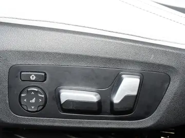 M4 xDrive Competition Sitzlüftung Laser ACC 360°