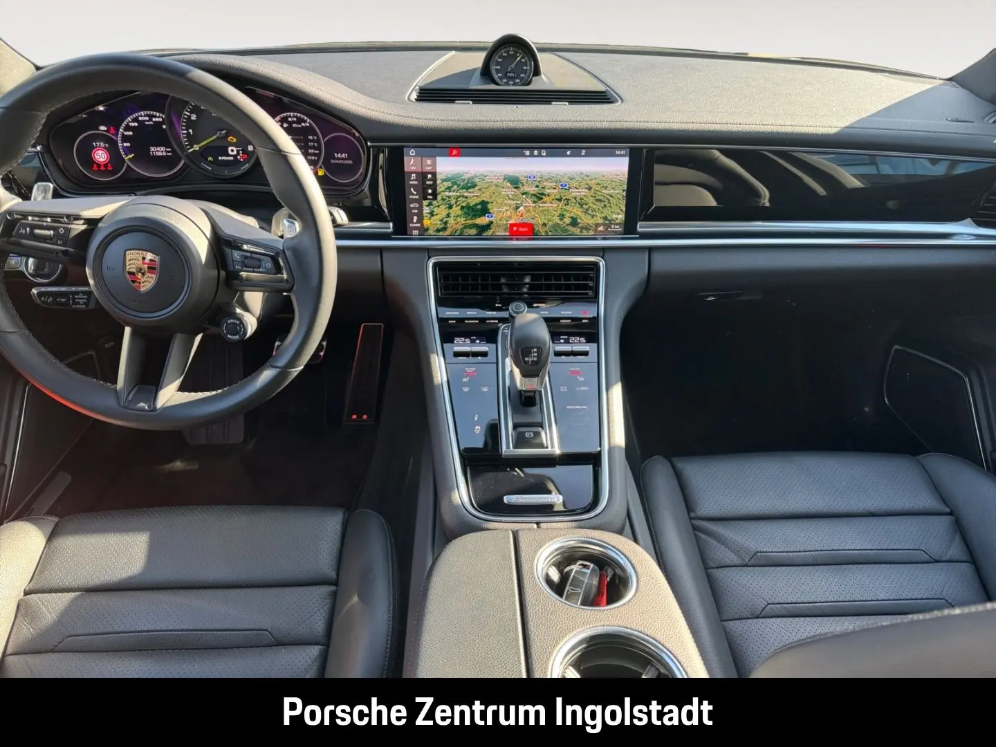 Panamera 4 E-Hybrid Sport Turismo Schiebedach, B