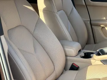 Macan GTS 21 EXCLUSIVE*PANORAM*LE*BOSE*SDHEIZUNG