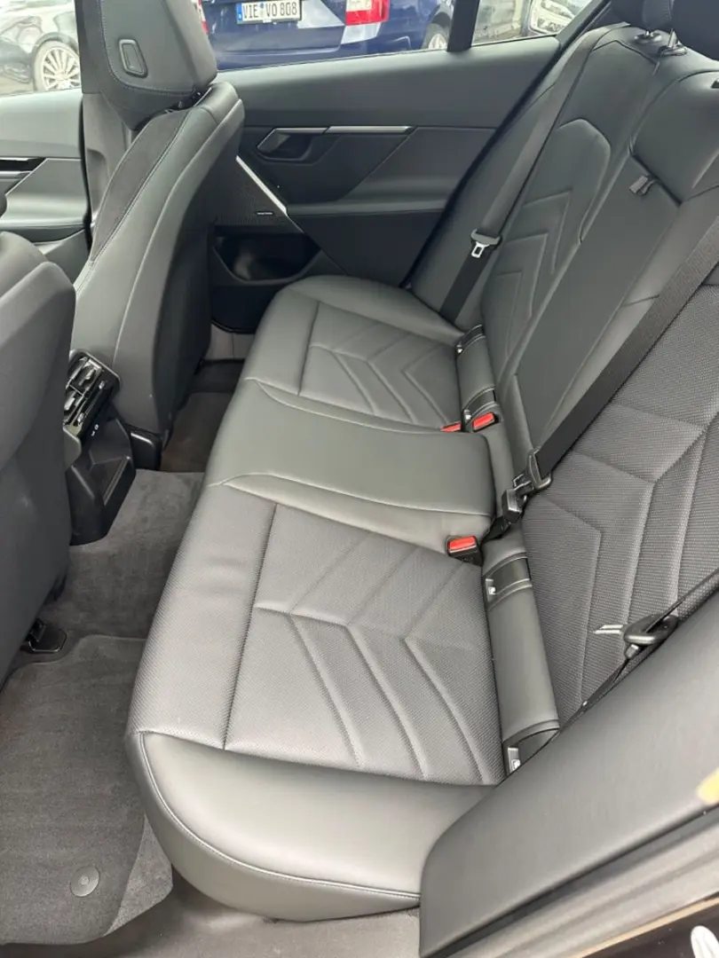 520 d xDrive M Sport PANO HARMAN LED G60
