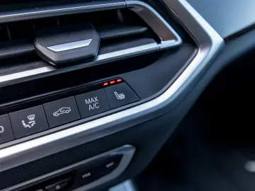 BMW X5 45e