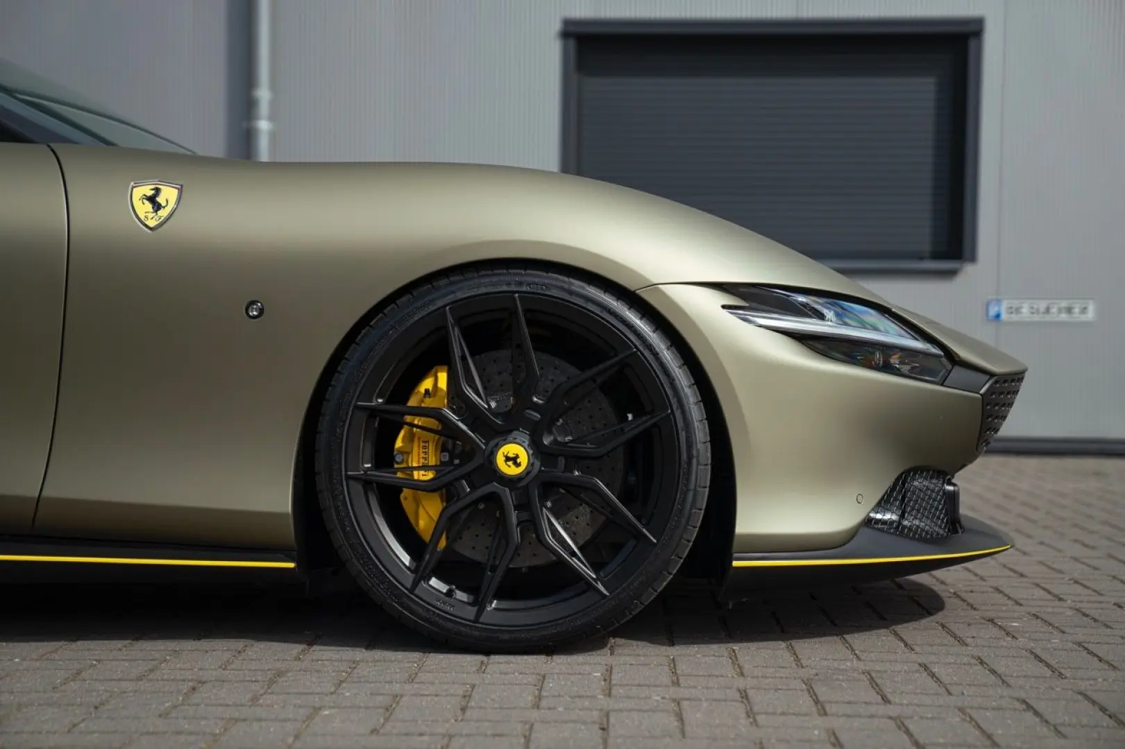 Roma Spider*NOVITEC*CARBON*JBL*Beifahrerdisplay