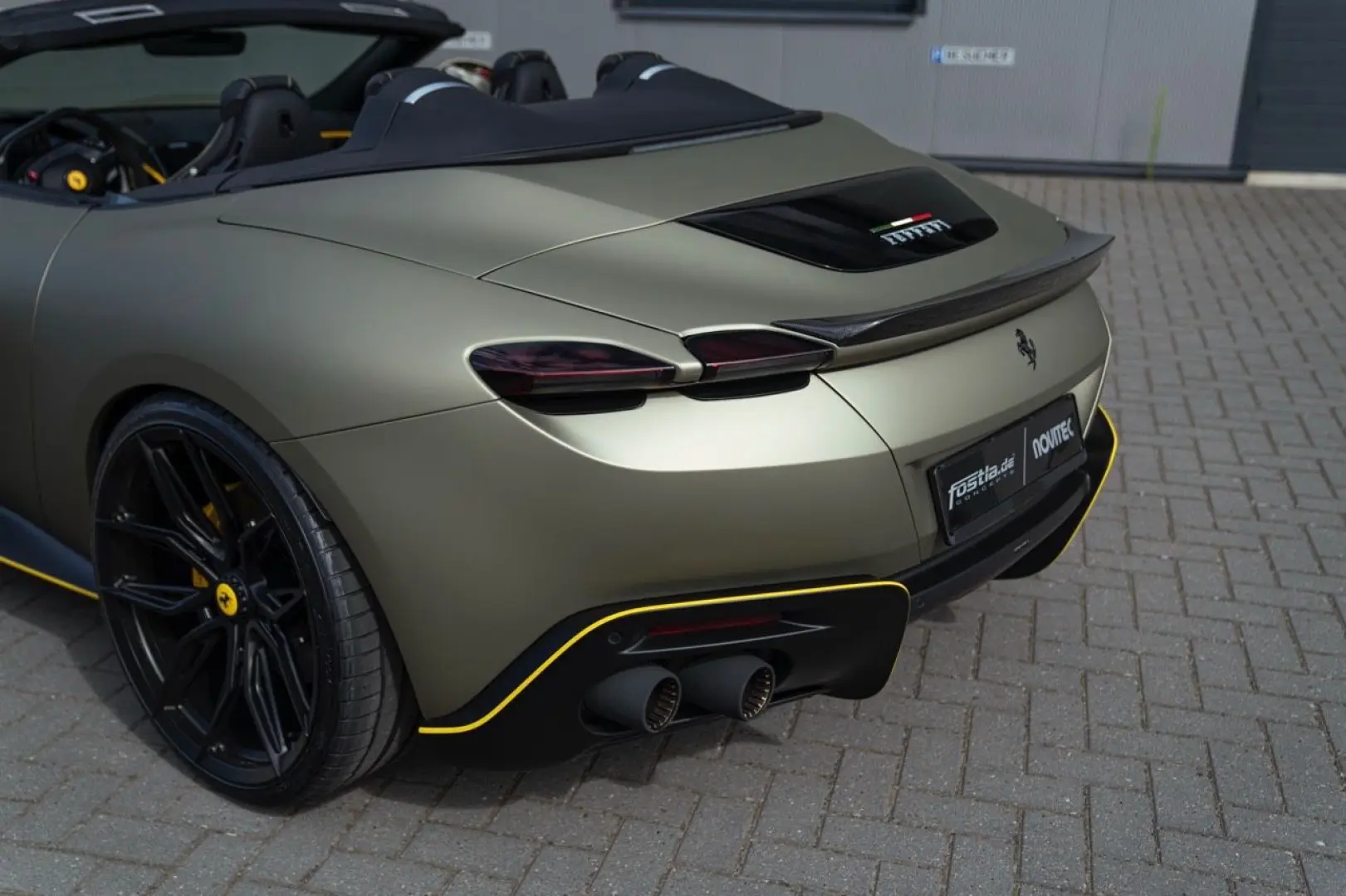 Roma Spider*NOVITEC*CARBON*JBL*Beifahrerdisplay