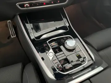 X5 xDrive 30d M SPORT/LED/AHK/PANO-DA/7-SITZ