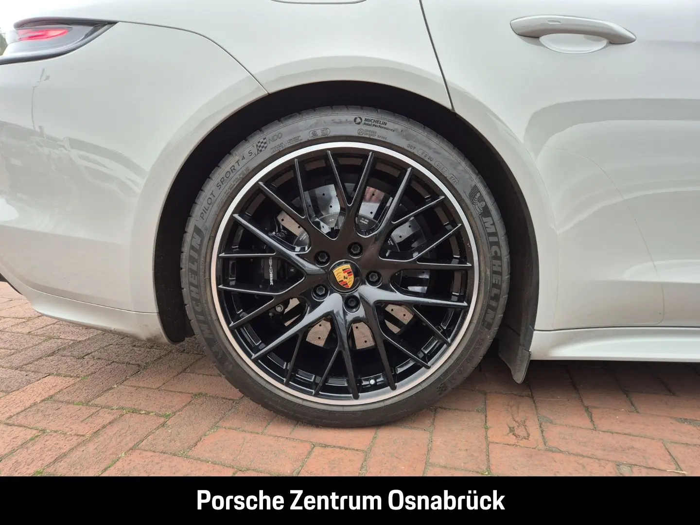Panamera Turbo S E-Hybrid  Panorama Sportabgasan