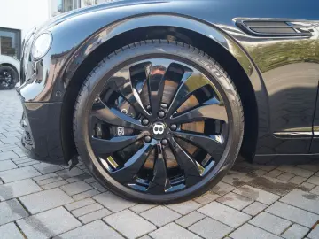 Flying Spur 4.0 V8 *Blackline, Mulliner Spec*