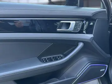 Panamera 4 S E-Hybrid+SportDesign+MATRIX+MY2022