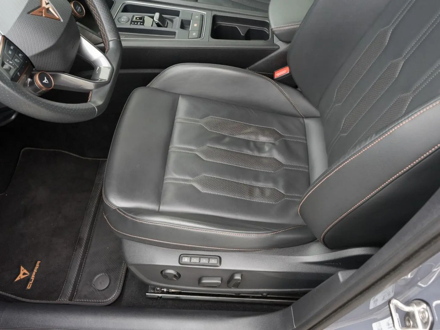 CUPRA Formentor 2.0 TSI VZ 4Drive BEATS LEASING