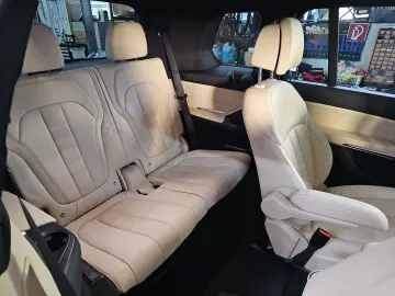 X7 xDrive40d M-Sport*Sky Lounge*6-Sitzer*Soft-Cl