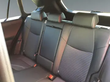 RAV4 2.5 Hybrid Style Selection 360 Kamera, Navi
