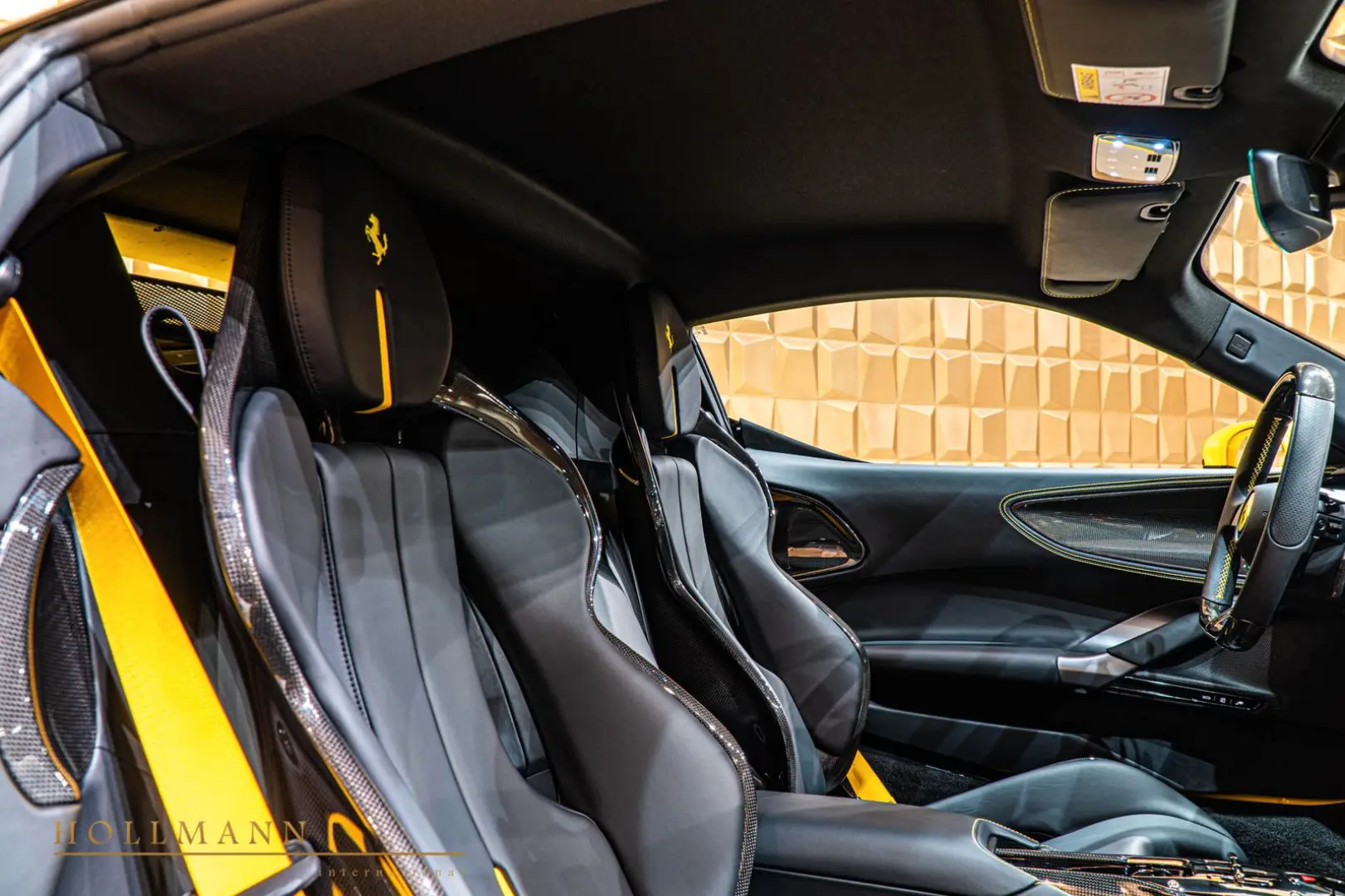 SF90 Stradale + RACING SEATS + LIFT