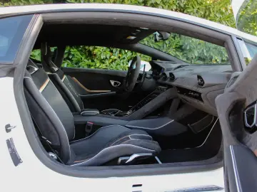 Huracán Tecnica / LIFT / STYLE PAKET / CARBON