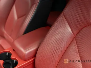 Macan S PDK Pano Bose 360° AirSusp Red Interior